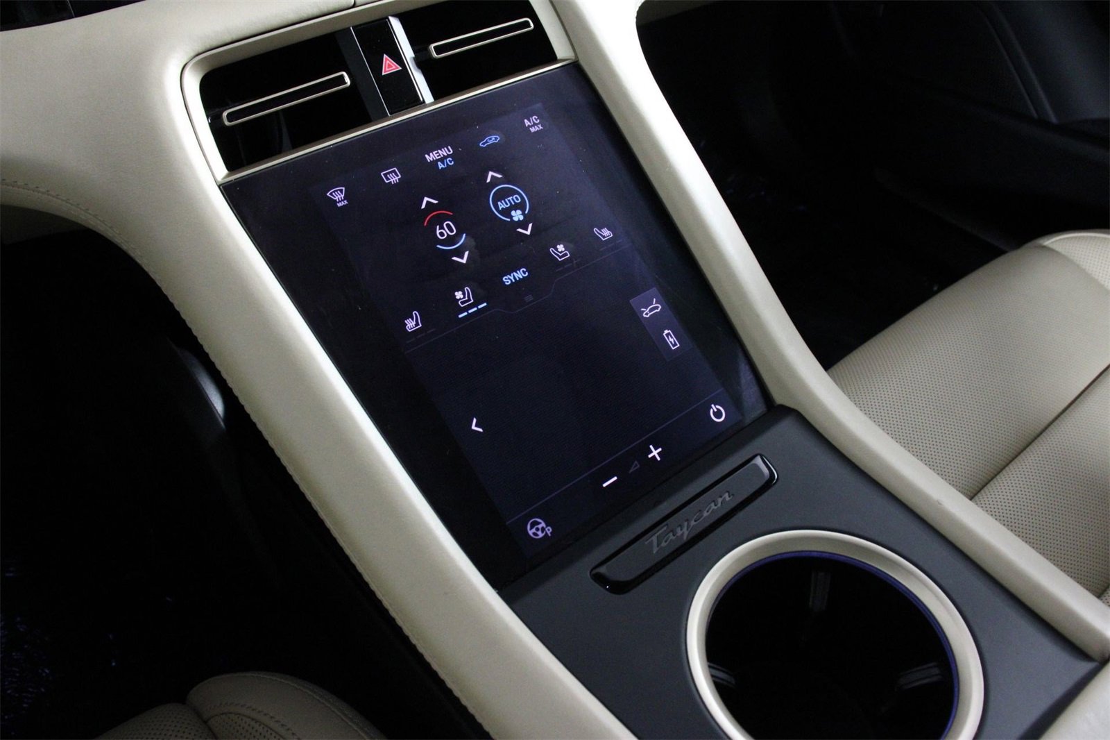 Used 2022 Porsche Taycan 4S image 18