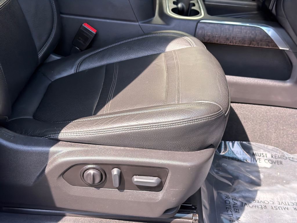 Used 2022 GMC Sierra 1500 Denali w/ Denali Premium Package image 13