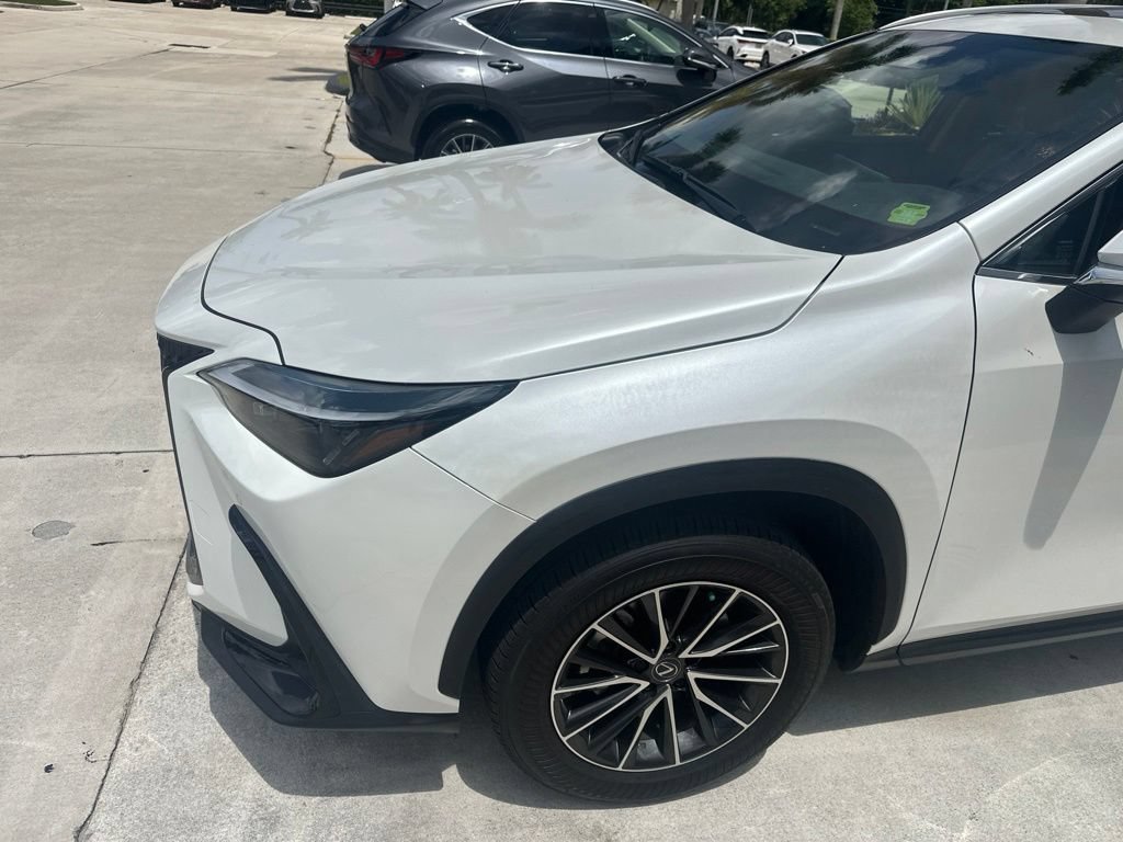 Used 2025 Lexus NX 350h AWD w/ Accessory Package (Z2) image 5