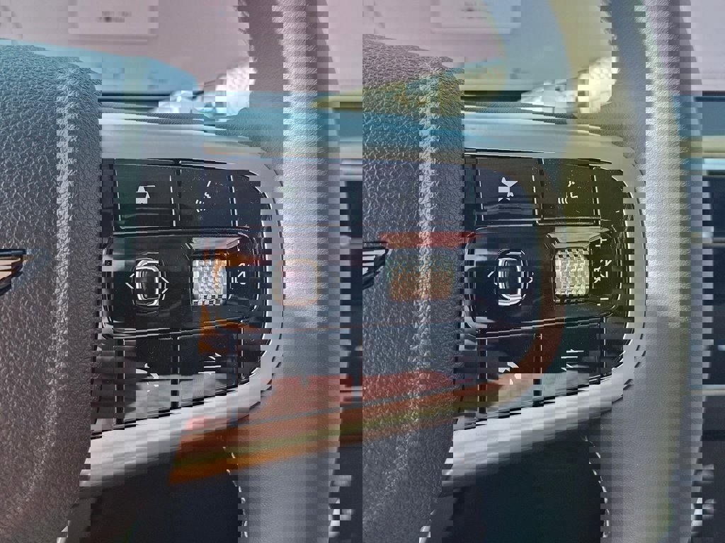 New 2026 Genesis GV70 2.5T image 34