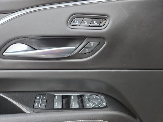 Certified 2024 Cadillac Escalade ESV V AWD/4WD image 17