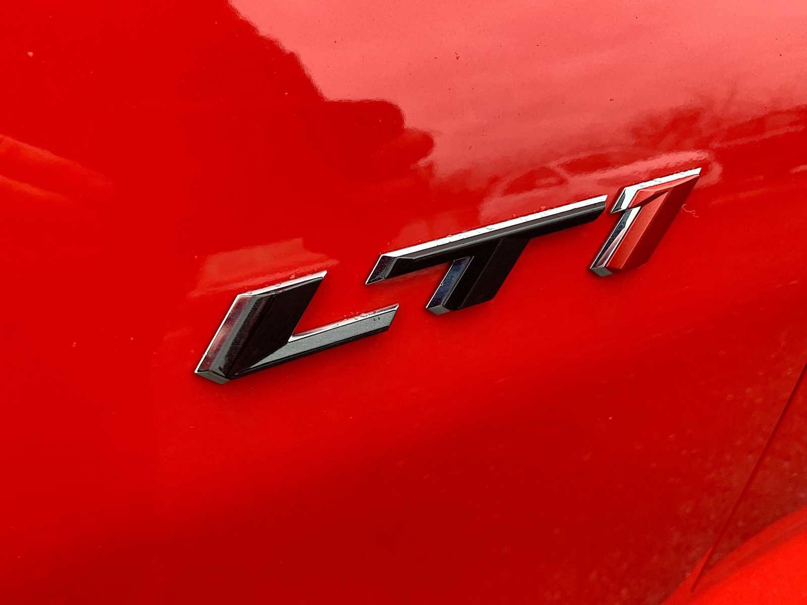 Certified 2022 Chevrolet Camaro LT image 28