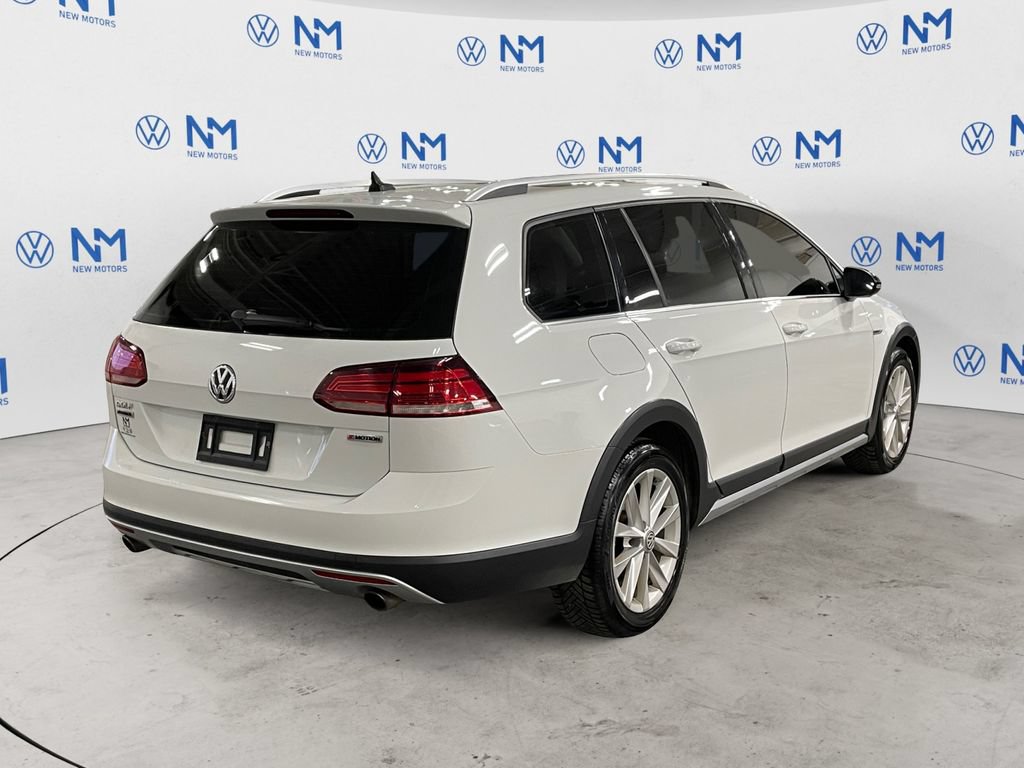 Used 2019 Volkswagen Golf Alltrack SE AWD/4WD image 5