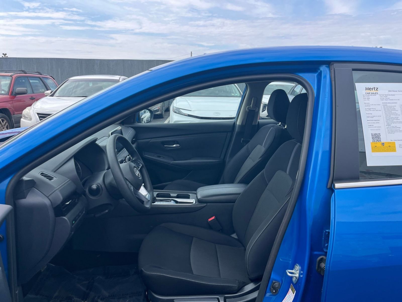 Used 2025 Nissan Sentra SV FWD image 26