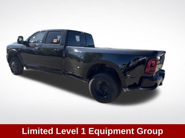 Used 2025 RAM 3500 Limited image 3
