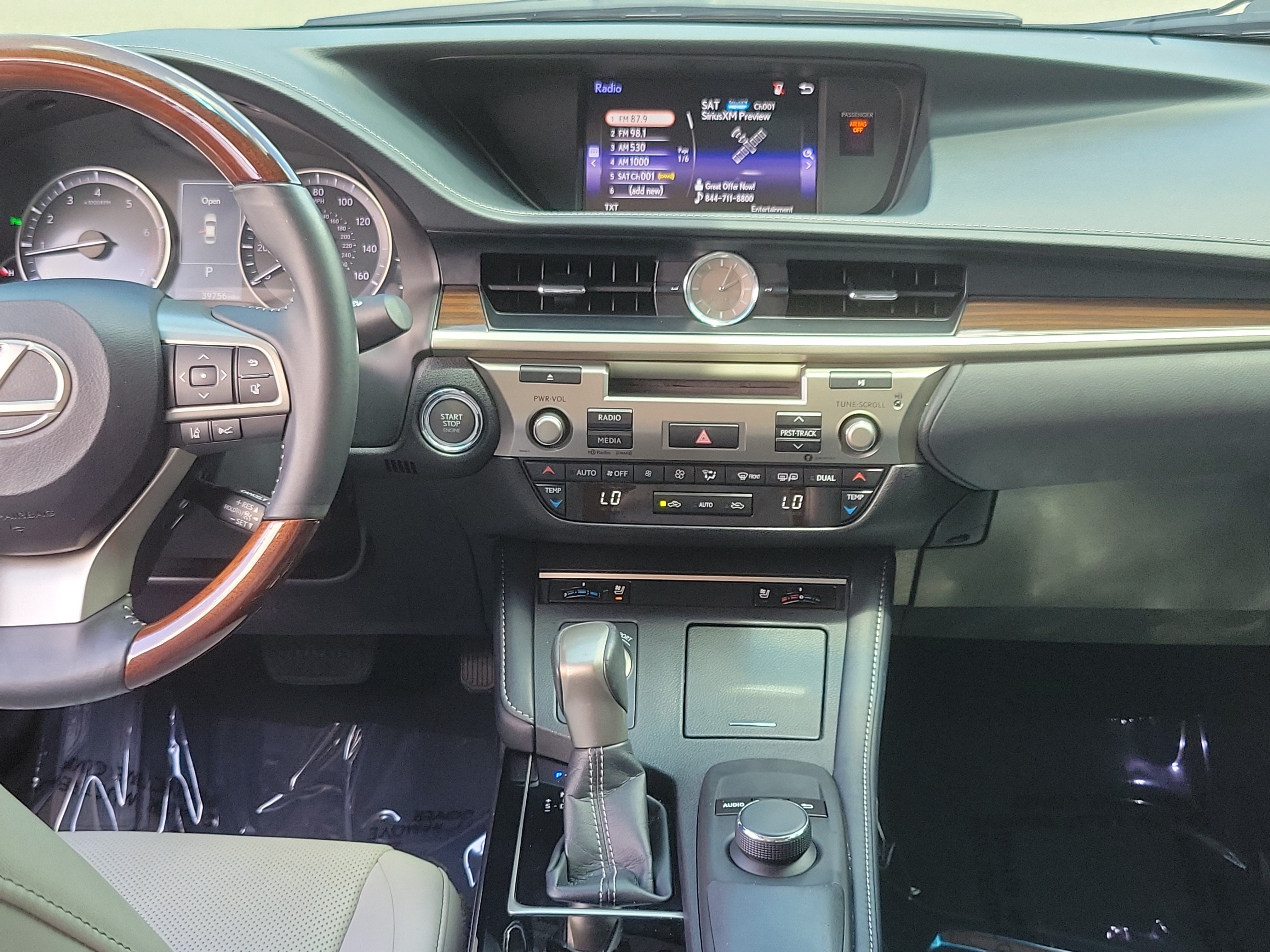 Used 2017 Lexus ES 350 w/ Premium Package FWD image 18