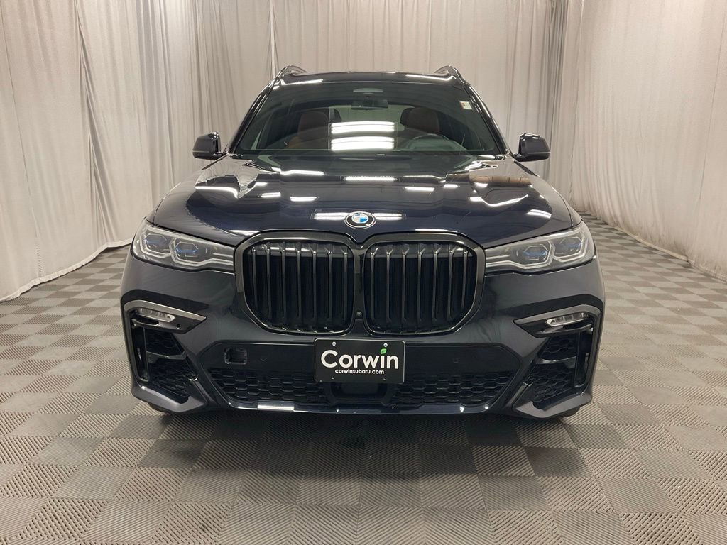 Used 2021 BMW X7 M50i image 14