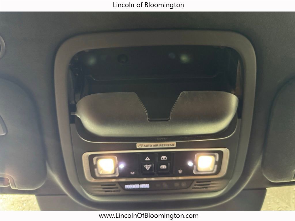 Certified 2025 Lincoln Aviator Black Label w/ Jet Appearance Package image 51