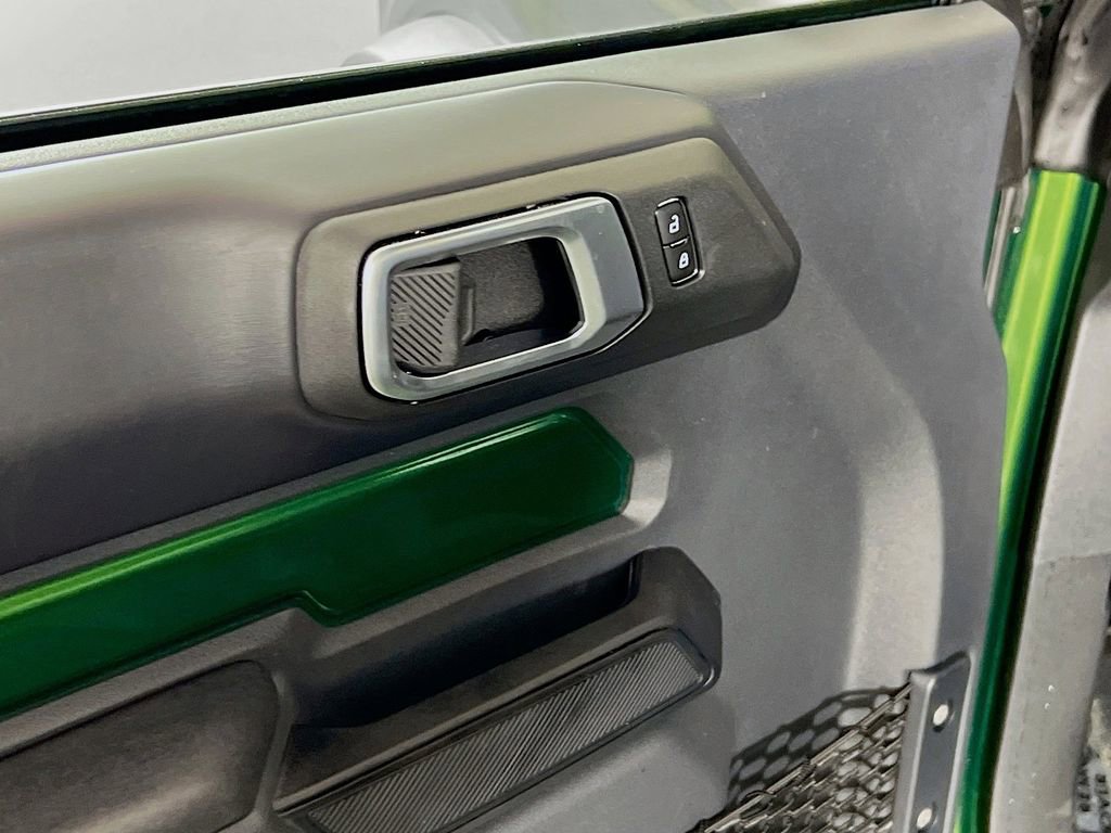 New 2025 Ford Bronco Badlands image 11