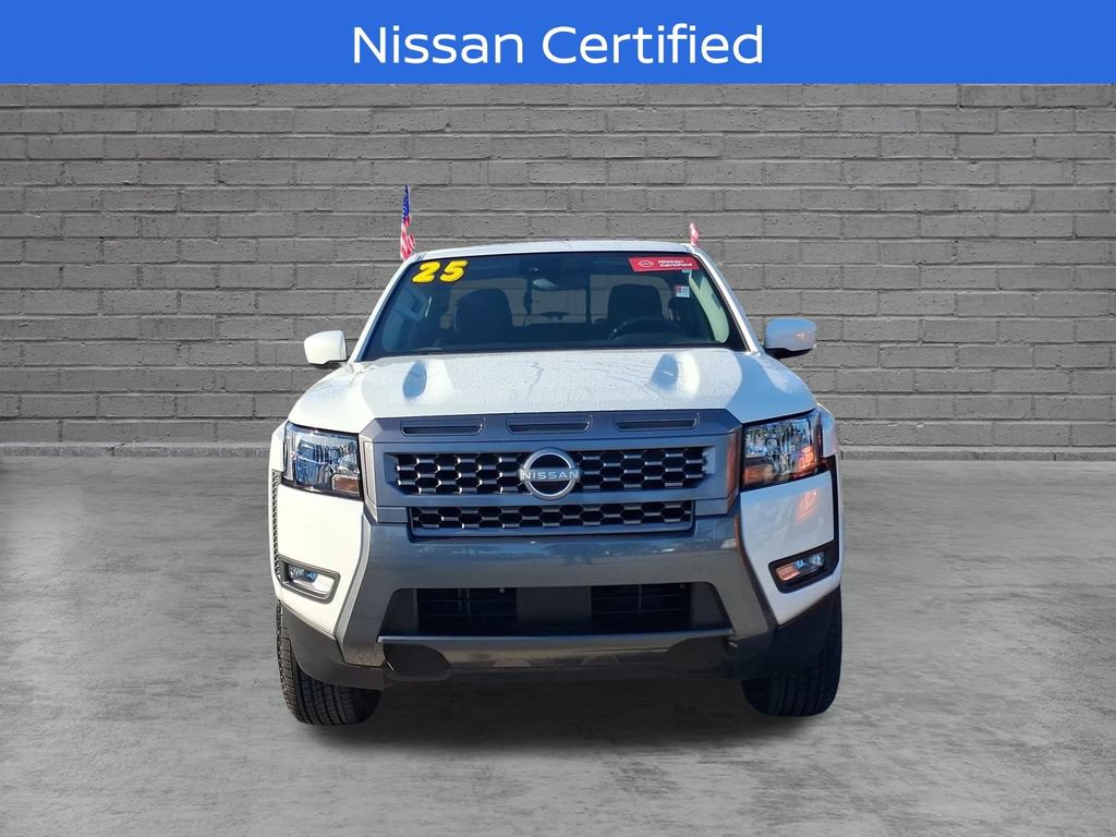 Used 2025 Nissan Frontier SV w/ SV Convenience Package RWD image 2
