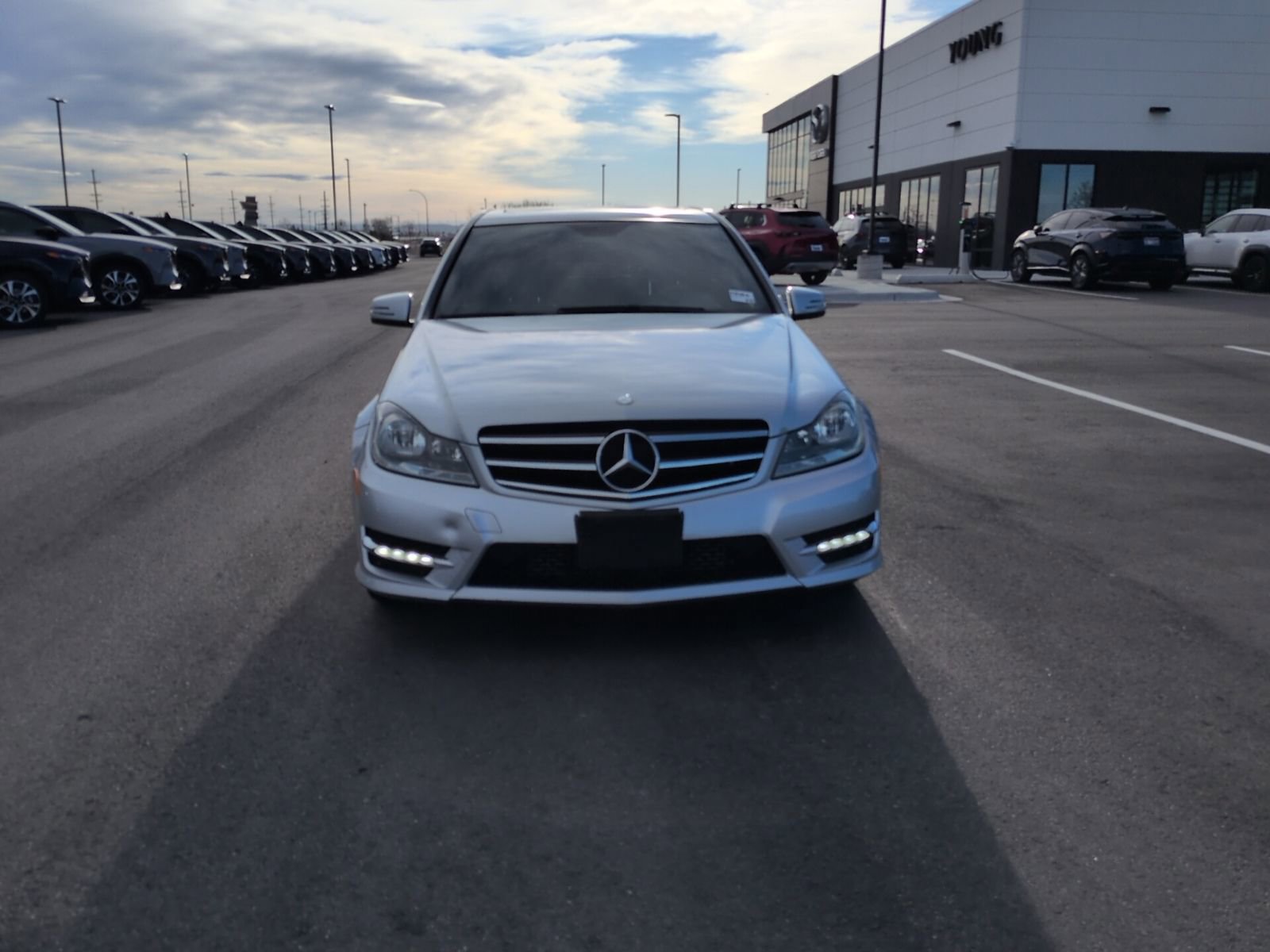 Used 2014 Mercedes-Benz C 250 Sedan image 2