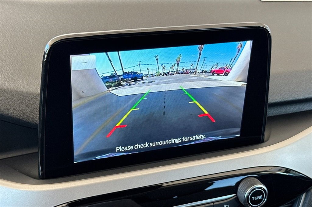 Used 2022 Ford Escape SE w/ SE Sport Appearance Package image 22