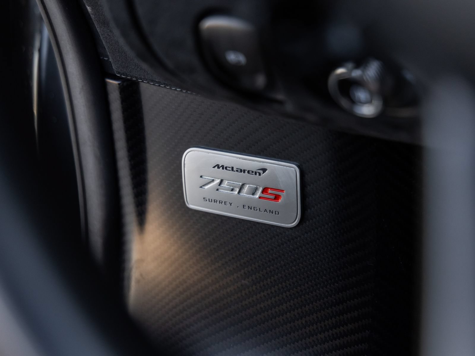 Used 2024 McLaren 750S Spider RWD image 33