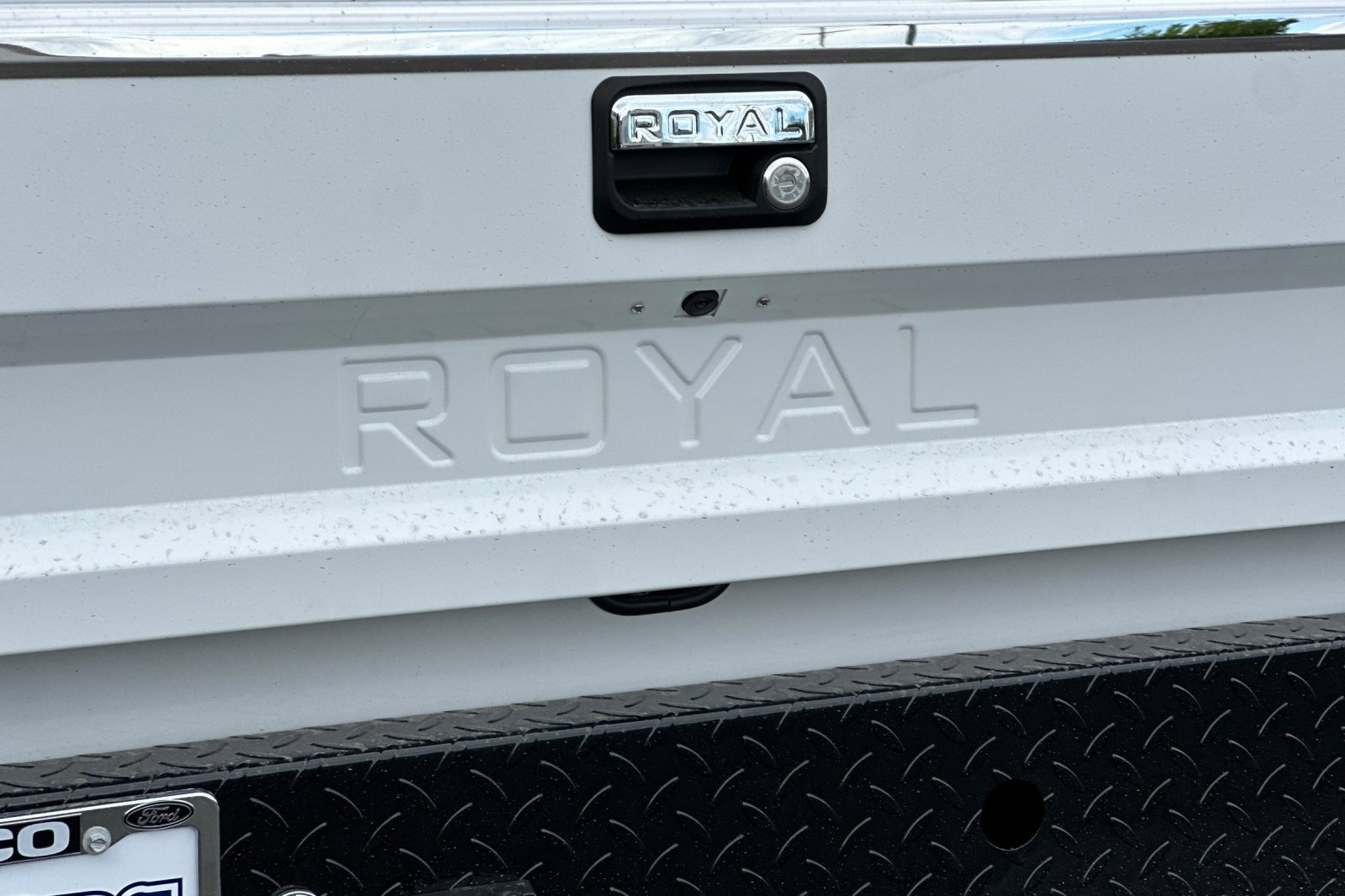 New 2026 Ford F250 XL w/ XL Chrome Package image 24