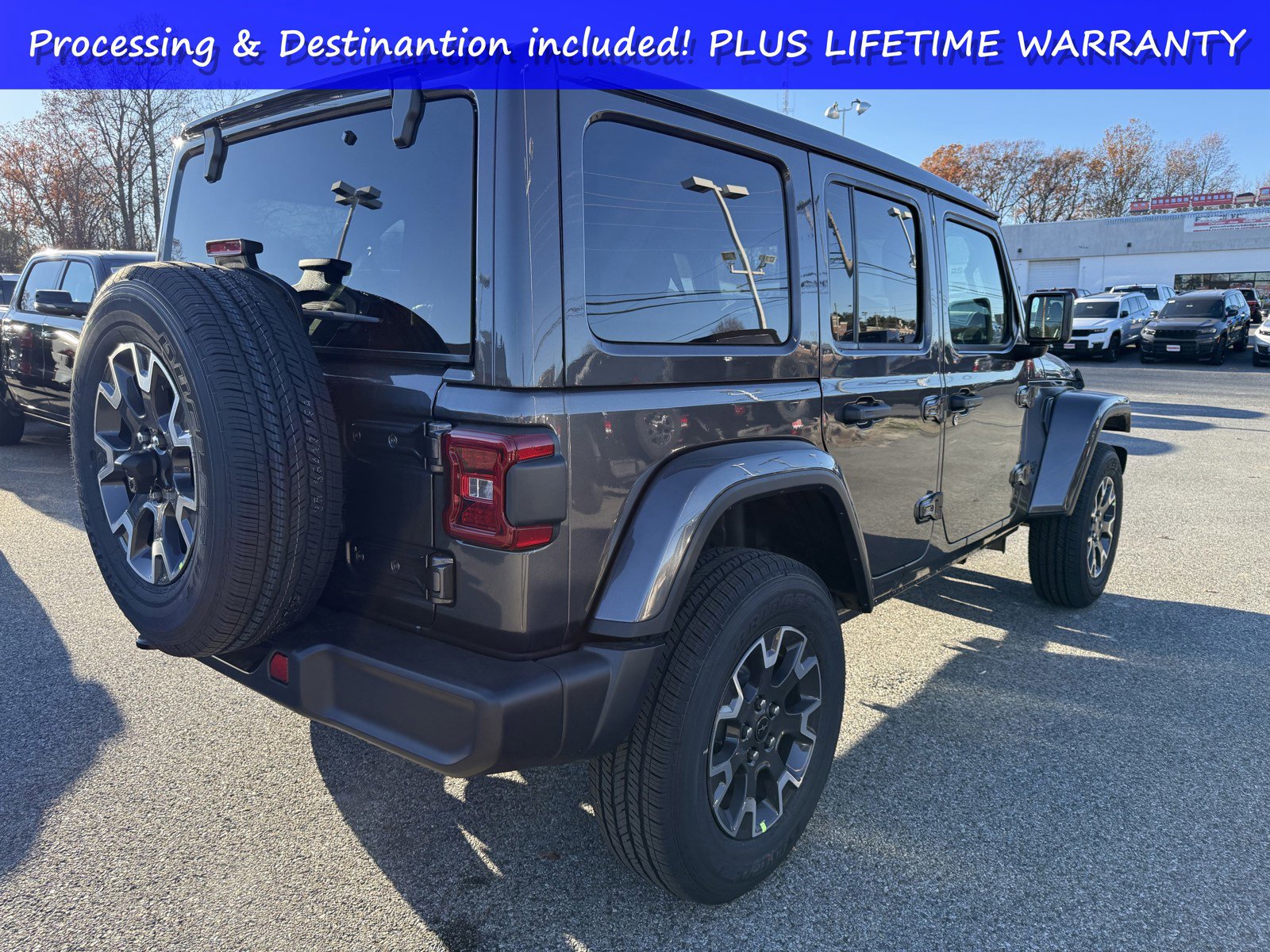 New 2026 Jeep Wrangler Unlimited Sahara AWD/4WD image 3