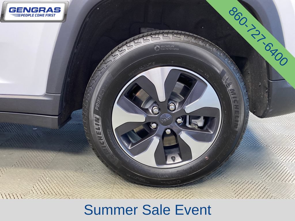 Used 2023 Jeep Grand Cherokee 4WD 4xe image 33