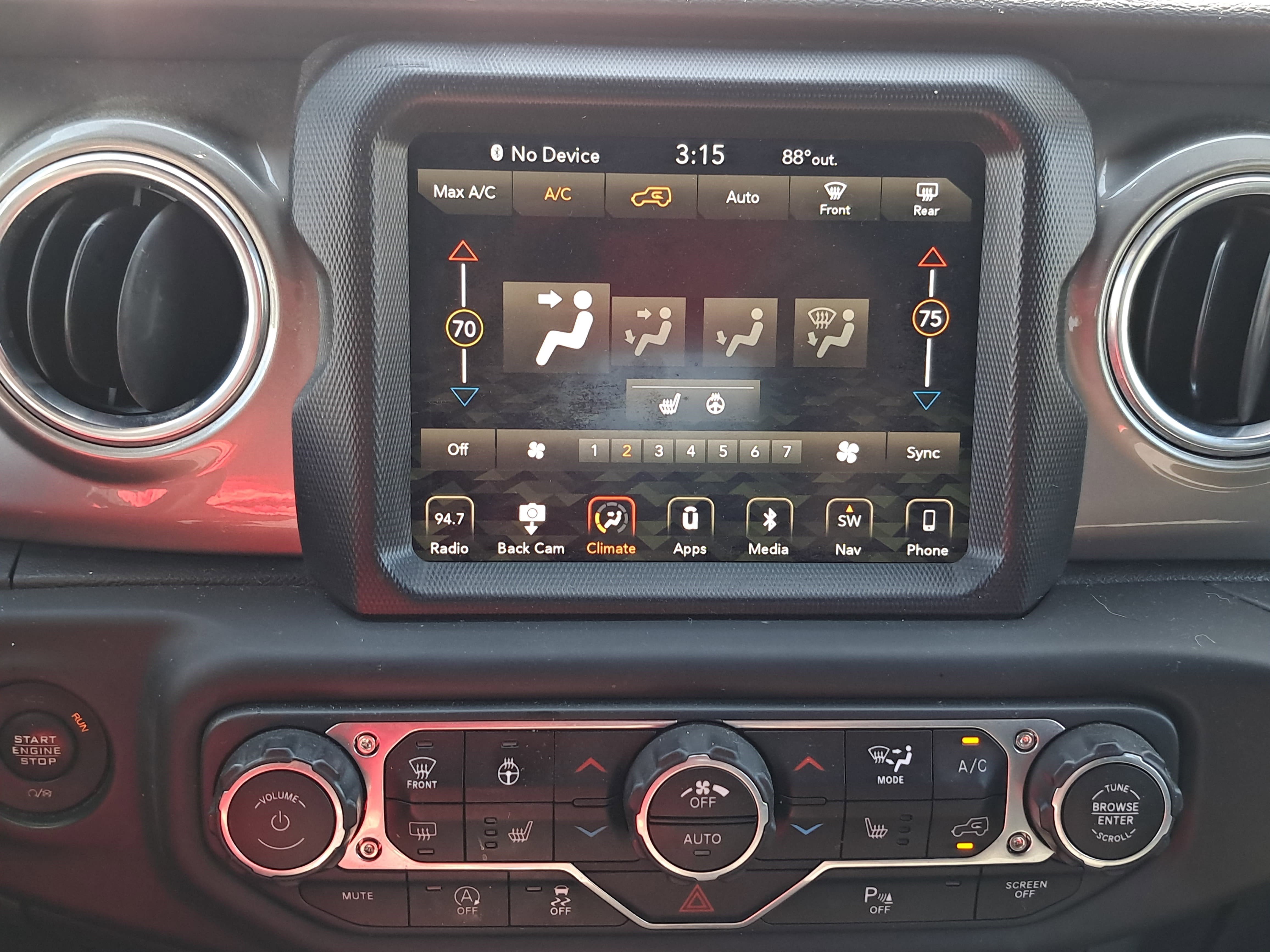 Used 2018 Jeep Wrangler Unlimited Sahara w/ Dual Top Group image 22