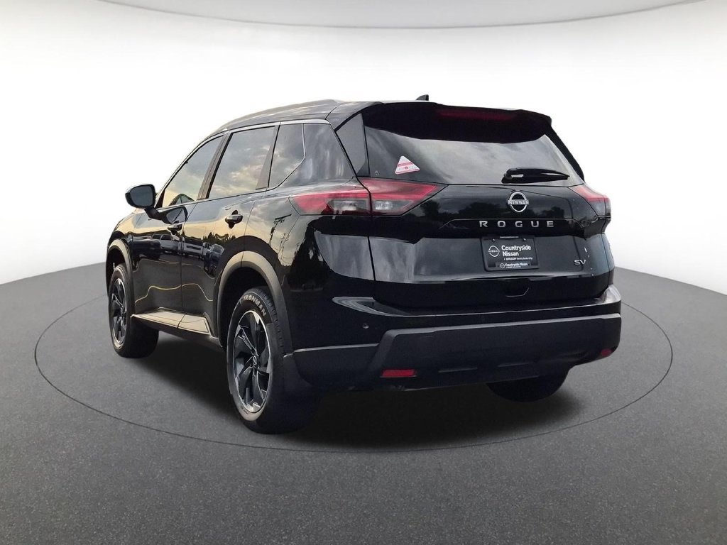 Used 2024 Nissan Rogue SV w/ SV Premium Package FWD image 7