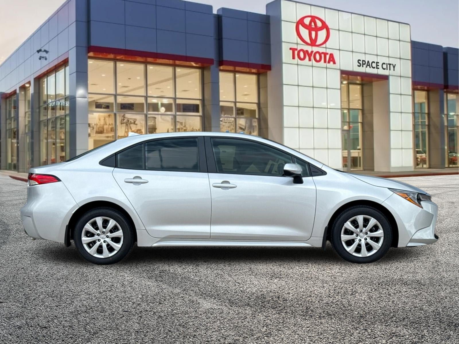 New 2027 Toyota Corolla LE FWD image 7