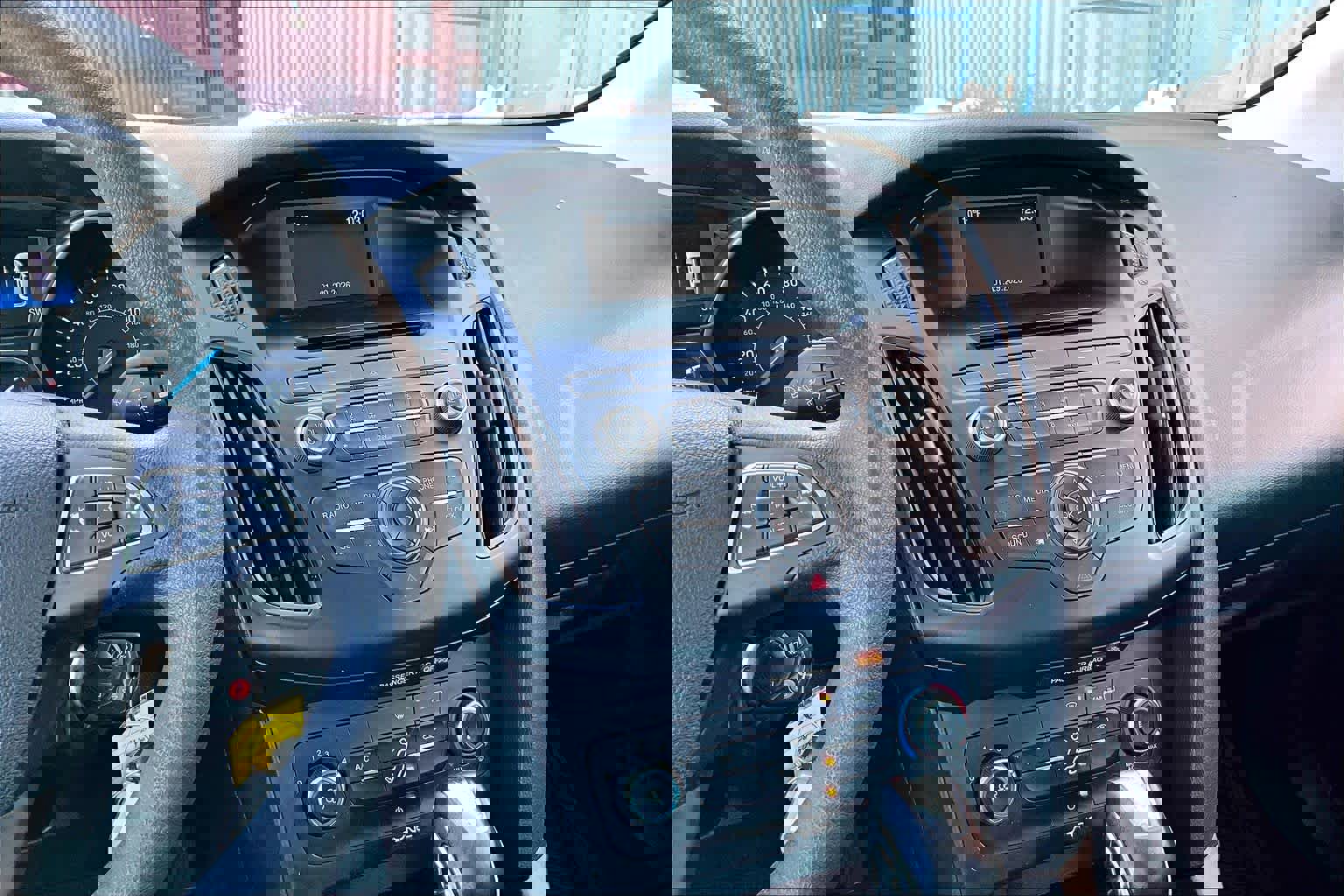 Used 2015 Ford Focus SE image 7