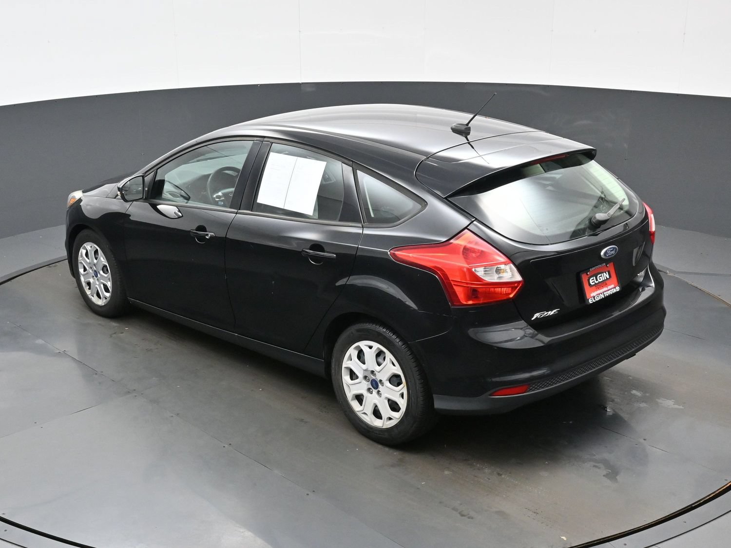 Used 2012 Ford Focus SE FWD image 36