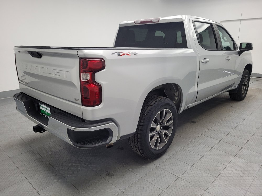 Used 2022 Chevrolet Silverado 1500 LT AWD/4WD image 9