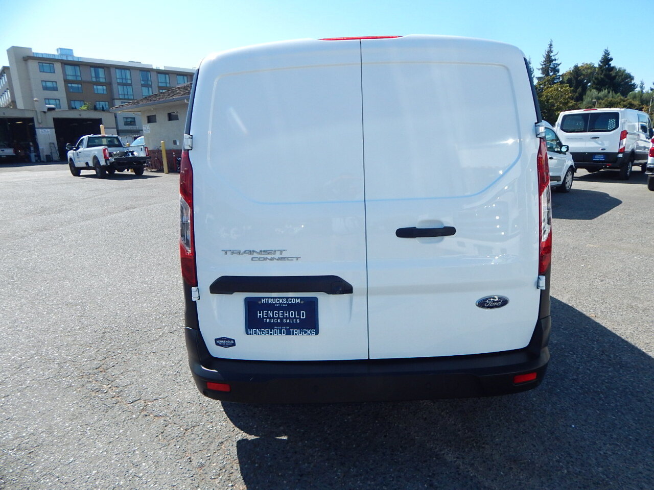 Used 2023 Ford Transit Connect XL FWD image 7
