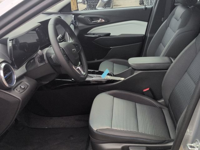 New 2026 Chevrolet Trax LT w/ Midnight Edition FWD image 20