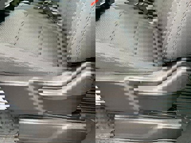 New 2025 GMC Sierra 2500 Pro w/ Convenience Package image 17