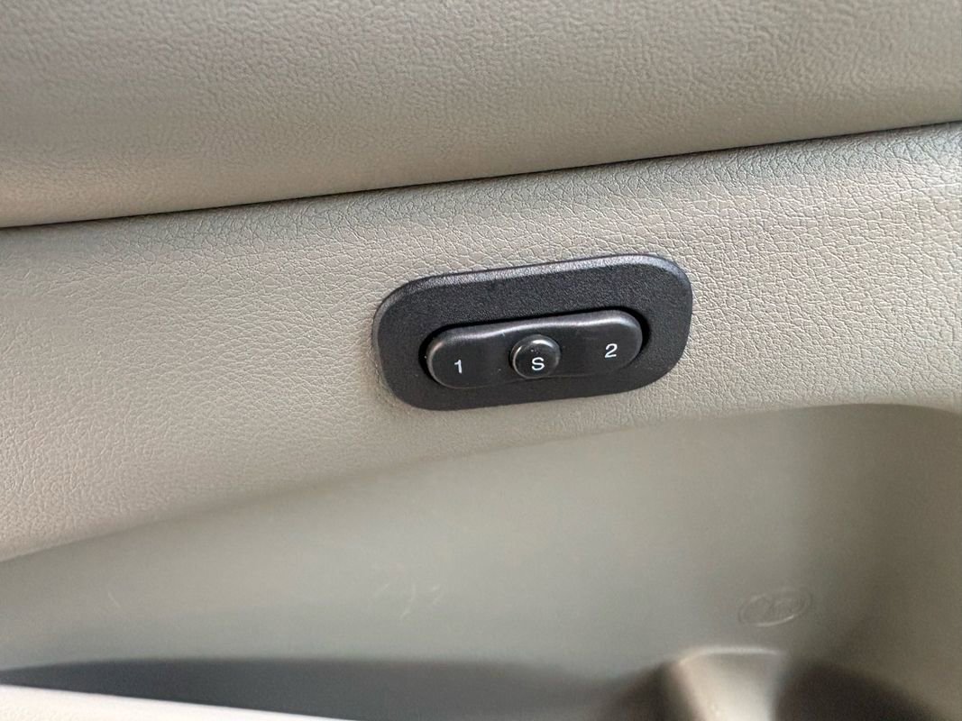 Used 2011 Dodge Durango Crew w/ Entry Nav/Commuter Group image 37