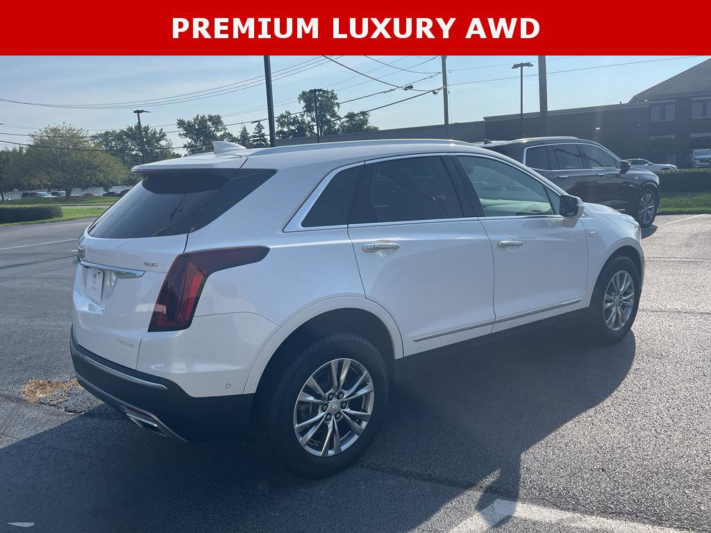 Used 2023 Cadillac XT5 Premium Luxury w/ Technology Package image 8