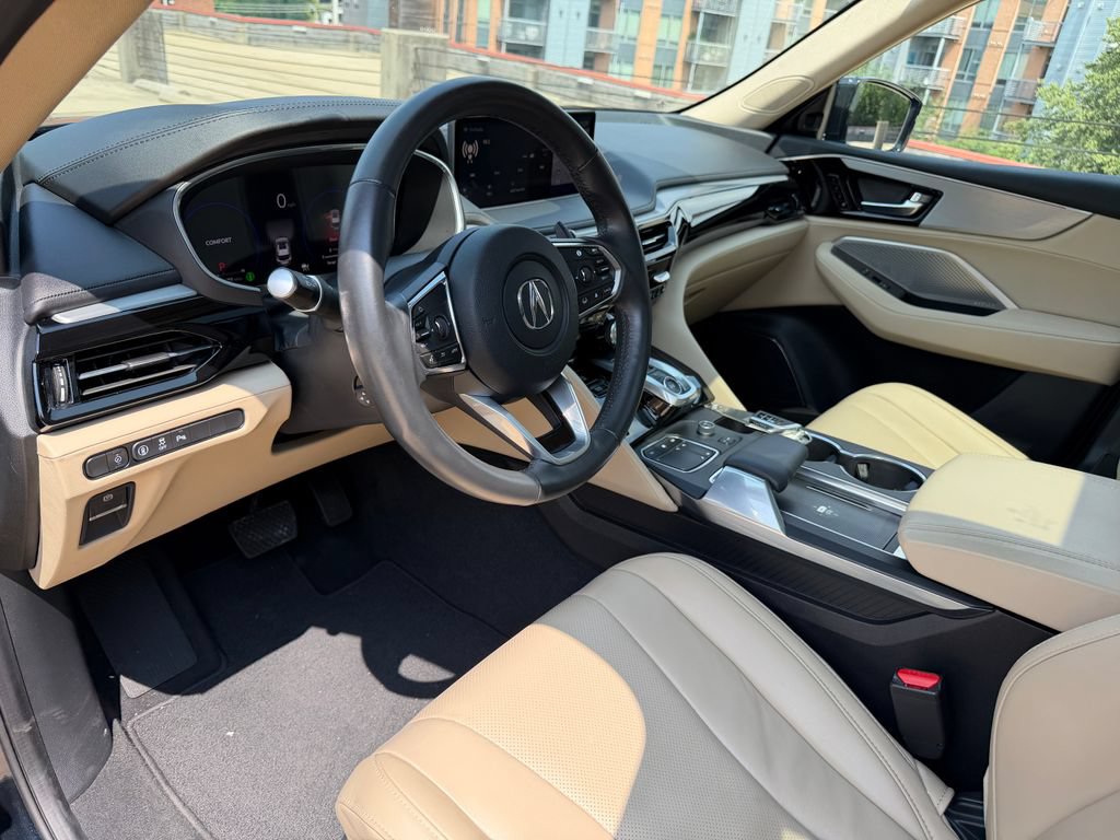 Used 2024 Acura MDX w/ Technology Package AWD/4WD image 8