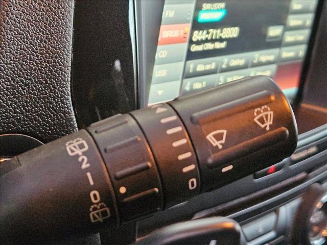 Used 2016 Ford Explorer XLT w/ Equipment Group 202A FWD image 22