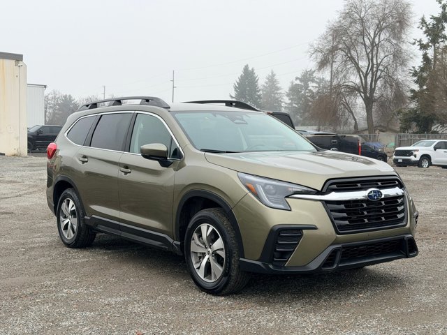 Certified 2024 Subaru Ascent Premium w/ Convenience Package image 3