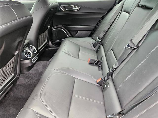 Used 2022 Alfa Romeo Giulia Sprint RWD image 20