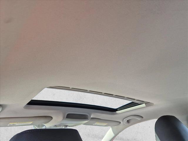 Used 2013 Volkswagen Jetta SE FWD image 18