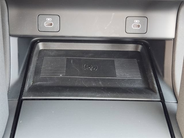 Used 2025 Land Rover Discovery Sport S AWD/4WD image 18