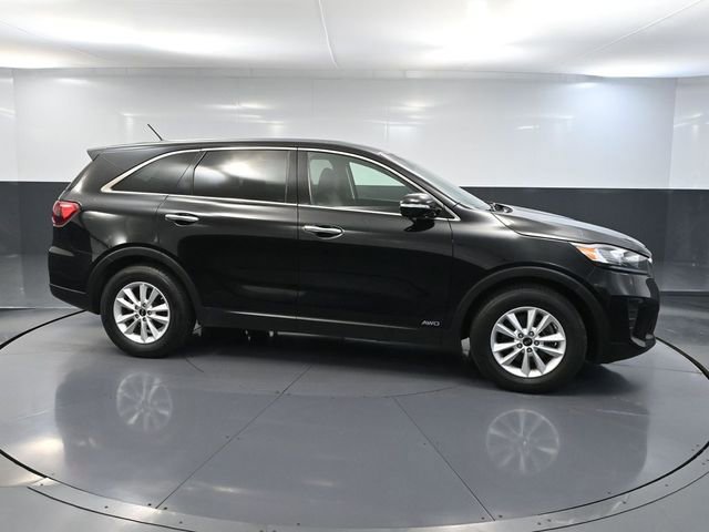 Used 2019 Kia Sorento LX image 3