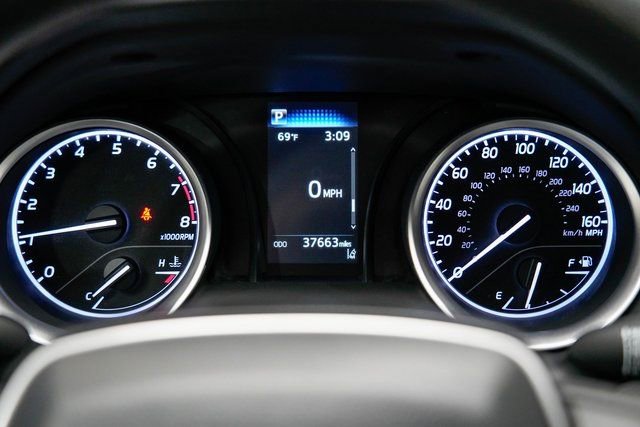 Used 2023 Toyota Camry LE image 24