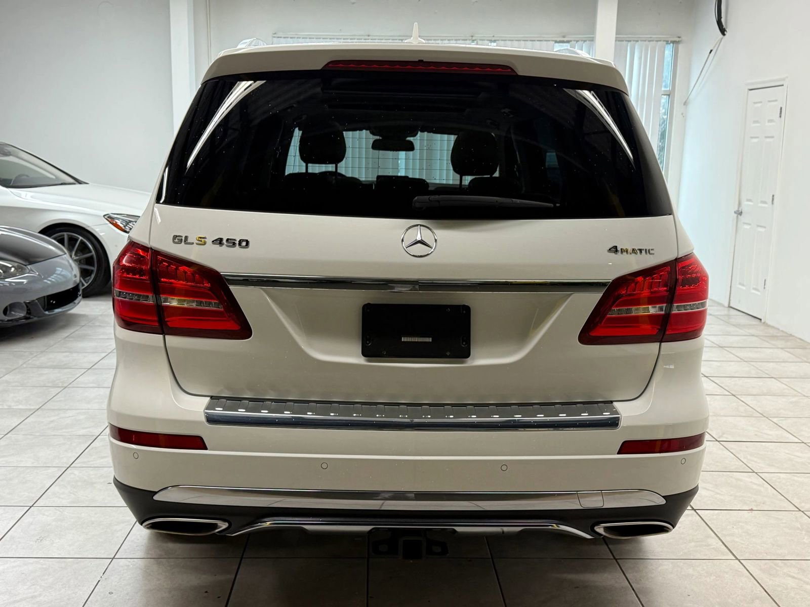 Used 2019 Mercedes-Benz GLS 450 4MATIC w/ Premium 1 Package image 8