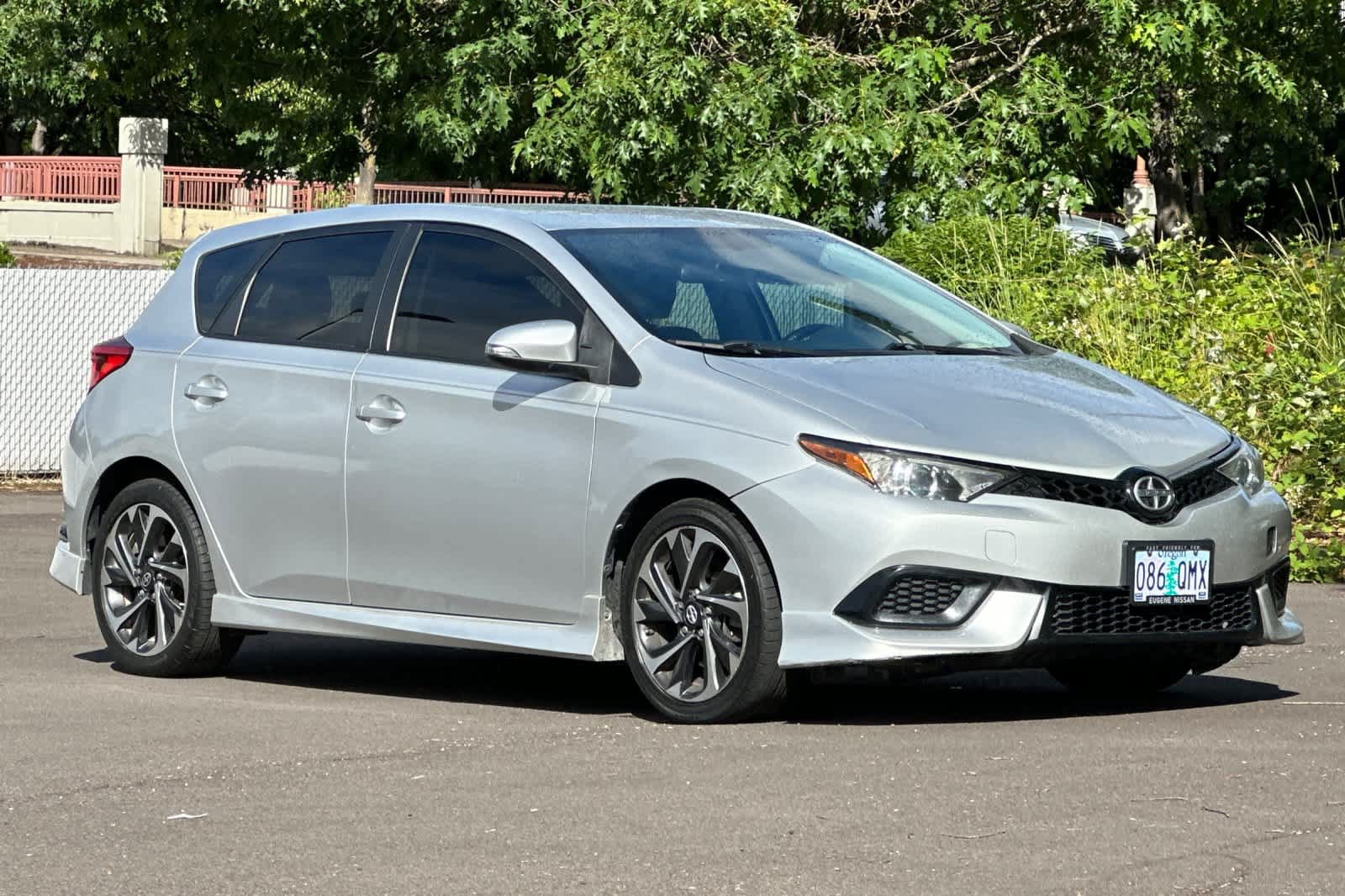 Used 2016 Scion iM FWD image 9