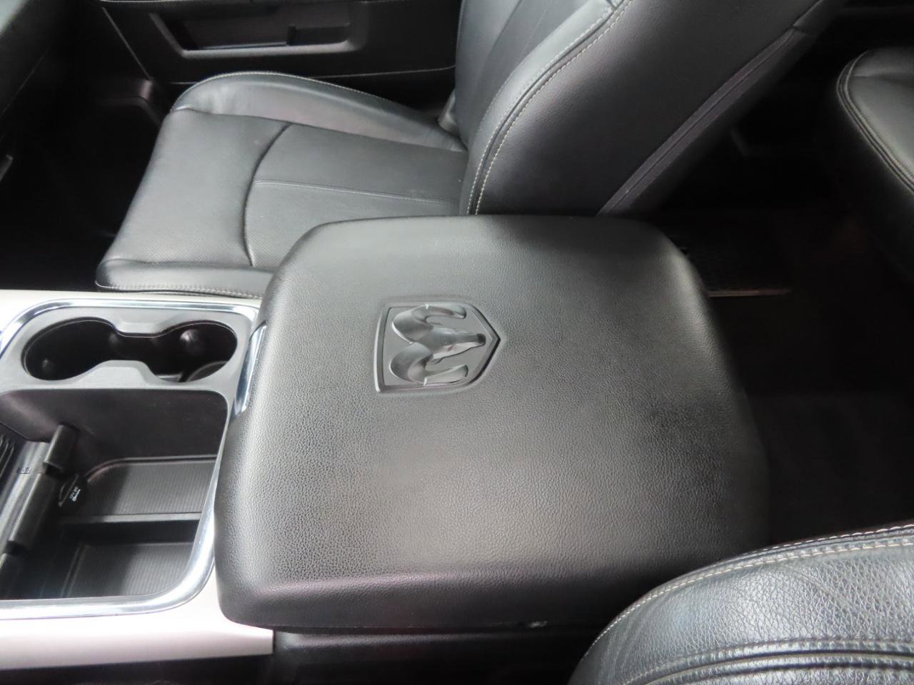 Used 2018 RAM 3500 Laramie AWD/4WD image 41