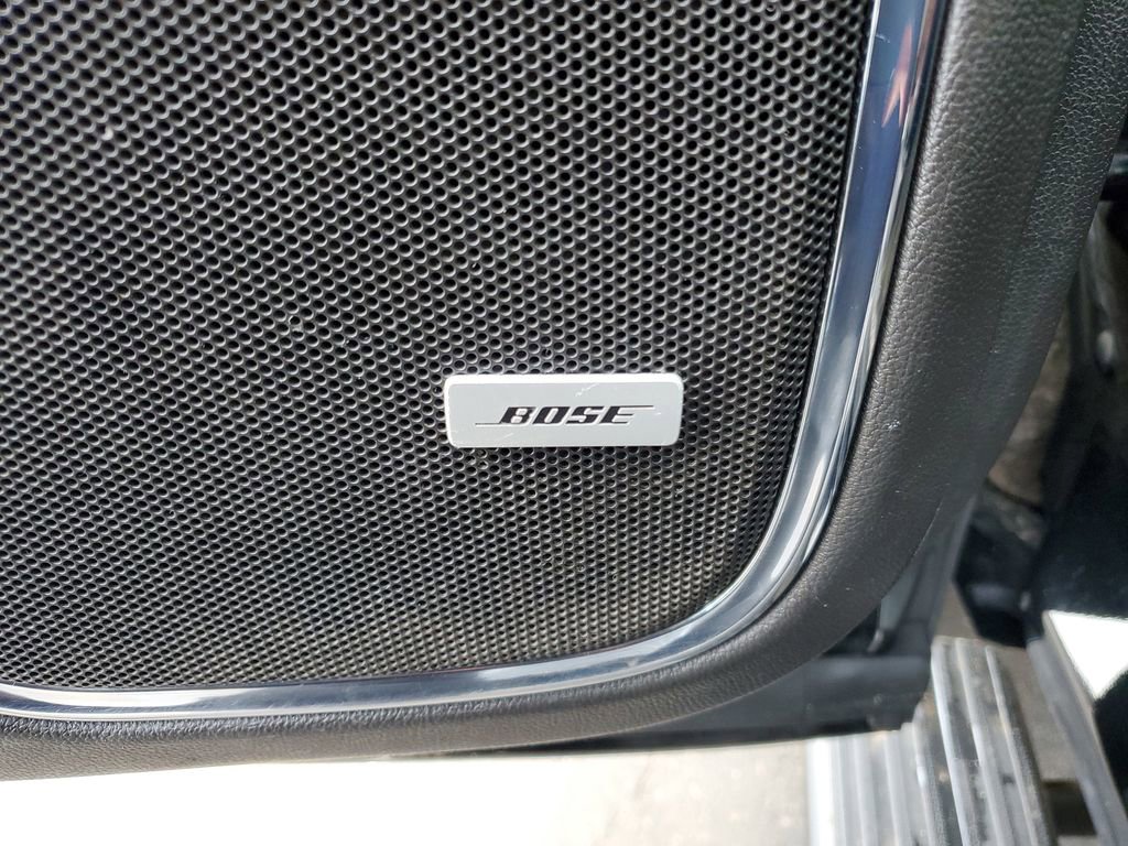 Used 2015 GMC Yukon Denali w/ Premium Package image 28