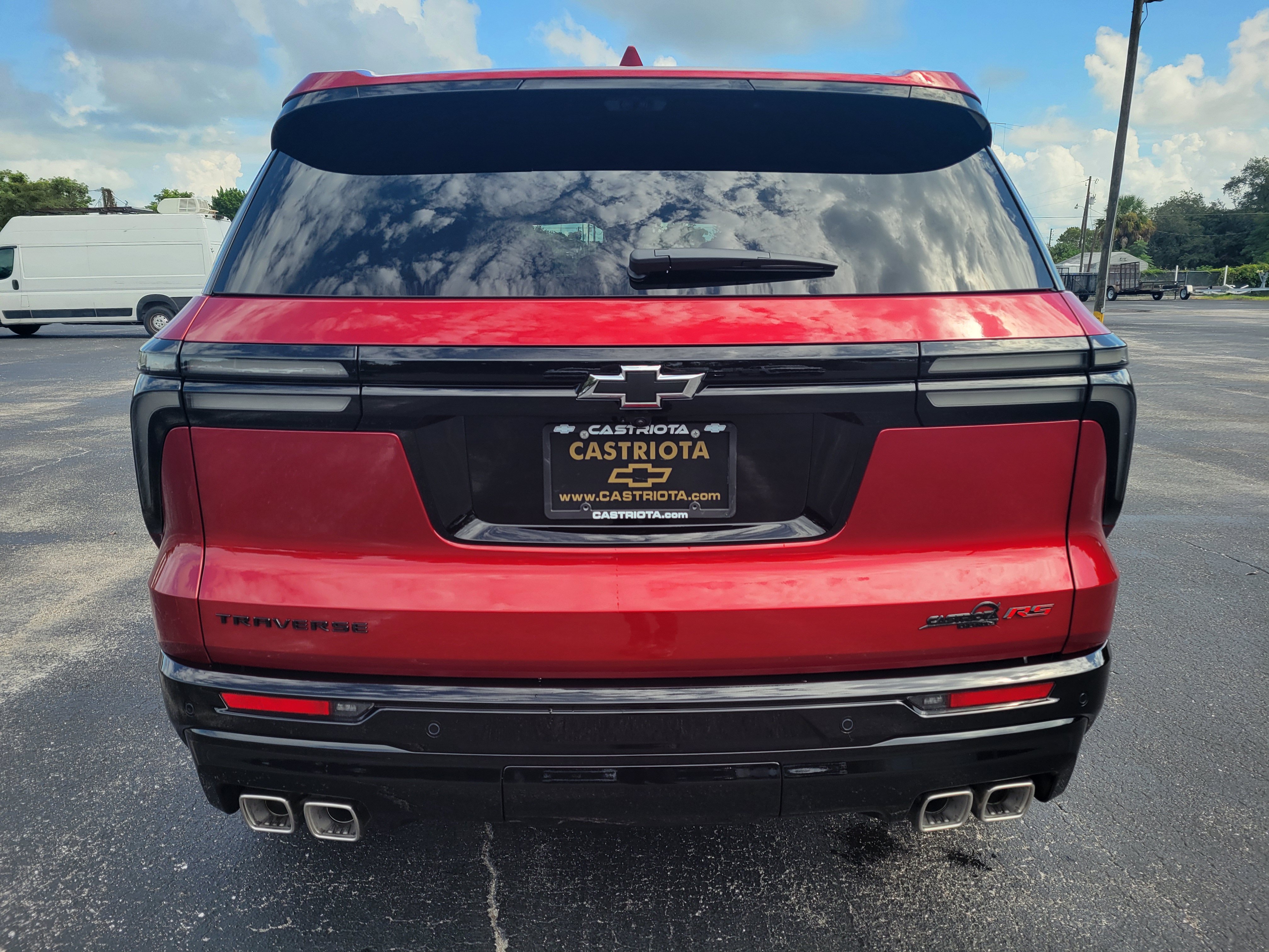 New 2027 Chevrolet Traverse RS w/ LPO, Floor Liner Package FWD image 6