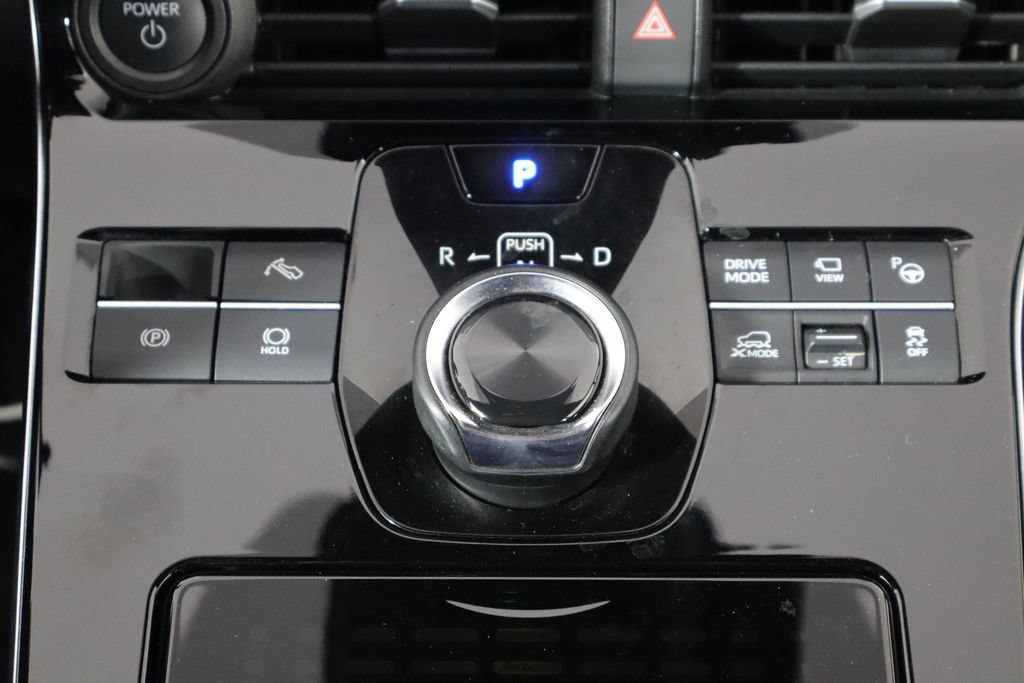 Used 2023 Subaru Solterra AWD image 32