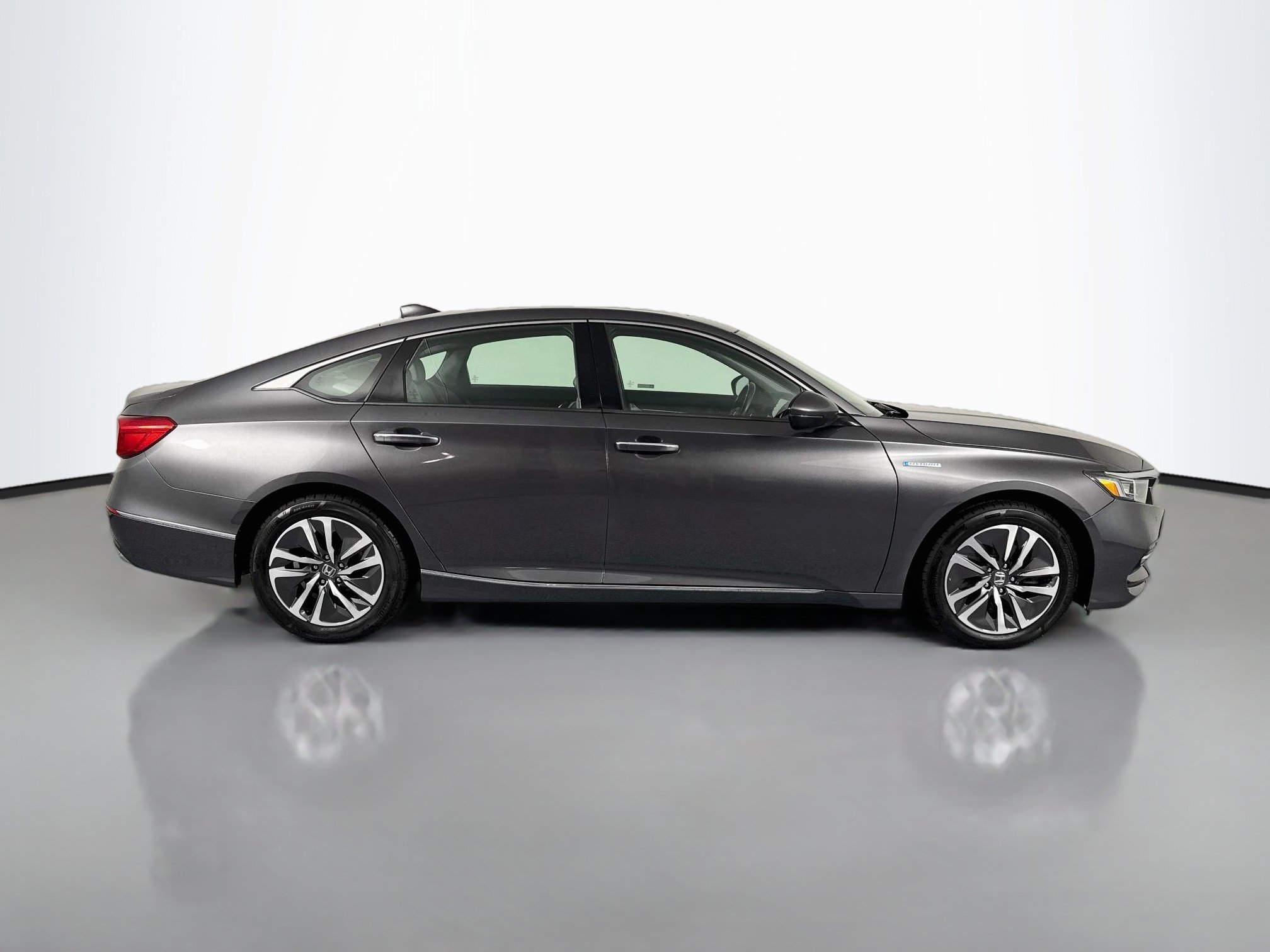 Certified 2019 Honda Accord Touring image 4