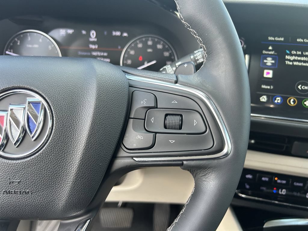 Used 2023 Buick Envision Essence AWD/4WD image 28