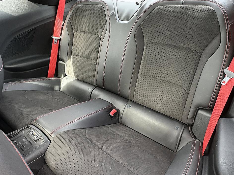 Used 2018 Chevrolet Camaro ZL1 image 10
