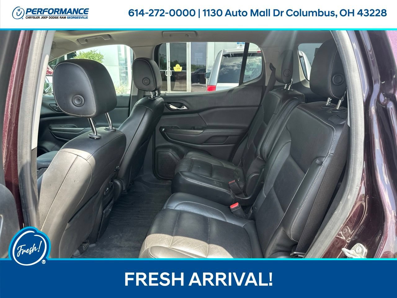 Used 2018 GMC Acadia SLT w/ LPO, Floor Liner Package FWD image 17