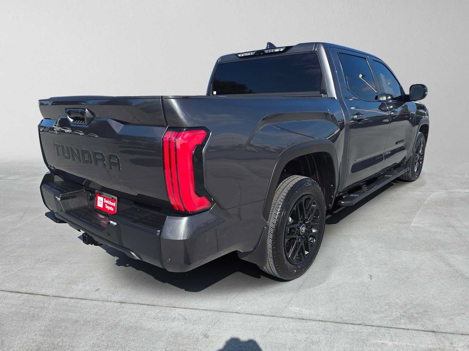 Certified 2026 Toyota Tundra Limited AWD/4WD image 3